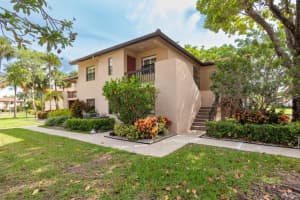 9265 Vista Del Lago D, Boca Raton
