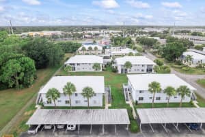 112 Se Village Drive 112, Port Saint Lucie