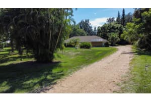 1974 Sw St Andrews Drive, Palm City