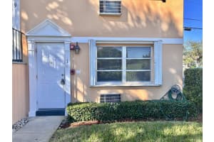 101 S Golfview Road 1, Lake Worth Beach