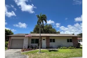 2615 Sw Natura Avenue, Deerfield Beach