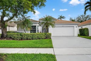 9601 Harbour Lake Circle E, Boynton Beach