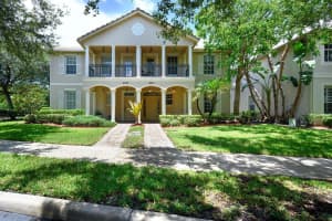 8071 Murano Circle, Palm Beach Gardens