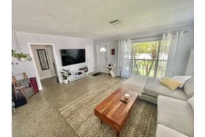 803 Ne 7th Avenue, Delray Beach
