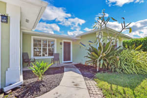 5512 Se Nassau Terrace, Stuart