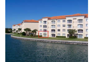 7 Harbour Isle Drive E 106, Fort Pierce