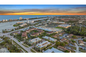 3770 County Line Road B5, Tequesta