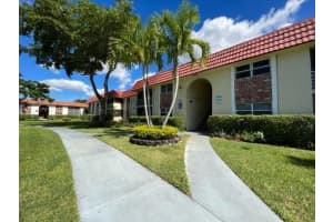 22795 Sw 66th Avenue 207, Boca Raton