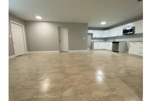 811 Sw 12 Court, Deerfield Beach