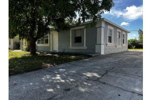 559 Dogwood Road, West Palm Beach