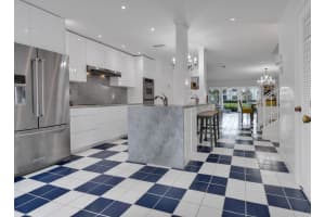 8045 Eastlake Drive 1-d, Boca Raton