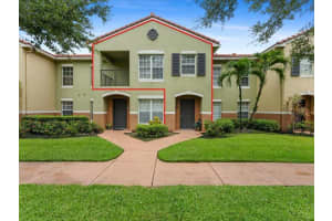 10288 Fox Trail Rd S. 311, Royal Palm Beach