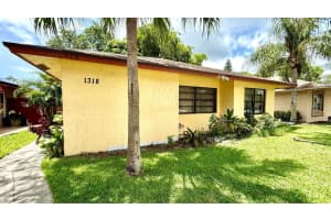 1318 Summit Run Circle, West Palm Beach