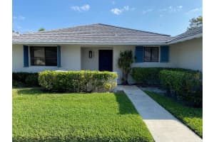 707 Club Drive, Palm Beach Gardens