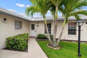 374 Bennington Lane, Lake Worth