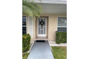 8833 Bella Vista Drive 8833, Boca Raton