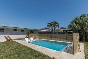 47 Ridgewood Circle, Tequesta