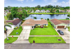 8443 Raymond Drive, Boynton Beach