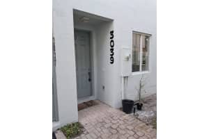 3039 Laurel Ridge Circle, Riviera Beach