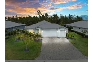 1887 Sw Pinewood Way, Palm City
