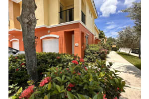 44 Se Sedona Circle 204, Stuart