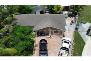 108 Fennemore Court, Fort Pierce