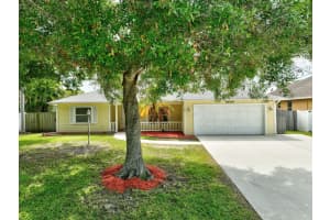 6640 Nw Omega Road, Port Saint Lucie