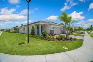 4550 Jolly Roger Manor, Vero Beach