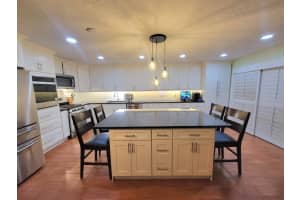1723 Forest Lakes Circle A, West Palm Beach