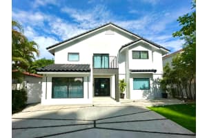 2724 N Ocean Boulevard, Fort Lauderdale