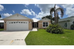 6648 Gaviota, Fort Pierce