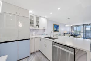 12 Royal Palm Way 605, Boca Raton