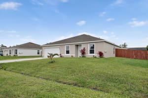 2462 Se Watercrest Street, Port Saint Lucie