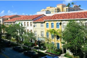 630 S Sapodilla Avenue 327, West Palm Beach