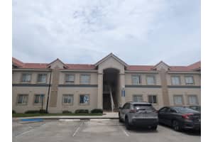 1157 Golden Lakes Boulevard 614, West Palm Beach