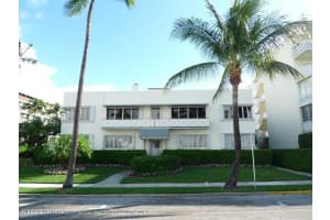 381 S Lake Drive 8, Palm Beach