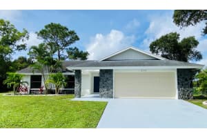 212 Trace Court, Royal Palm Beach