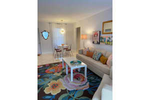 510 Prosperity Farms Road 8b, North Palm Beach