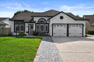 1560 Yachtman Place, Wellington