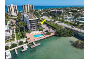 225 S Beach Road 104, Tequesta