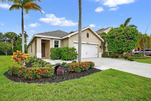 3756 Whitney Park Lane, Greenacres