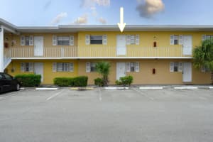 1505 Crescent Circle A8, Lake Park