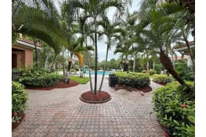 10276 Fox Trail Rd S 110, West Palm Beach