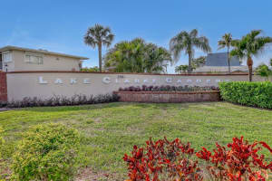 2581 N Garden 108 Drive N 108, Lake Worth