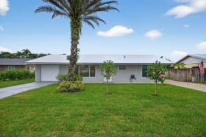 8776 Se Sandy Lane, Hobe Sound