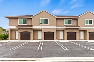 4498 Sw Port Saint Lucie Boulevard 4508, Port Saint Lucie
