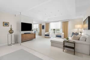 150 Bradley Place 413, Palm Beach