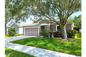 1165 N 13th Square, Vero Beach