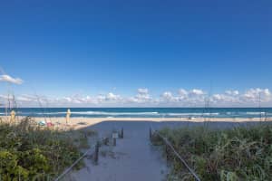 2565 S Ocean Boulevard 1040 (104), Palm Beach