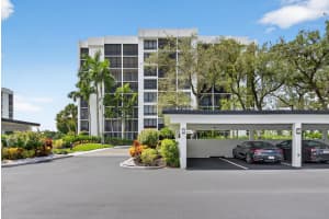 7786 Lakeside Boulevard 642, Boca Raton
